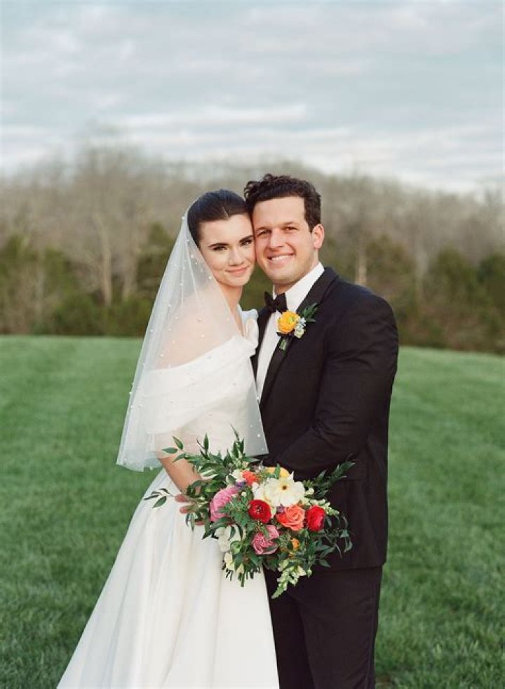 Brett Newton Is A Married
