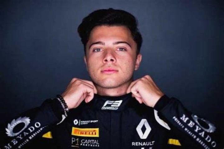 Max Fewtrell Racer Wiki Bio