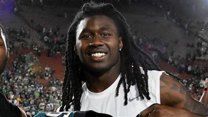 Sammy Watkins Contract Salary Net: A Financial Breakdown